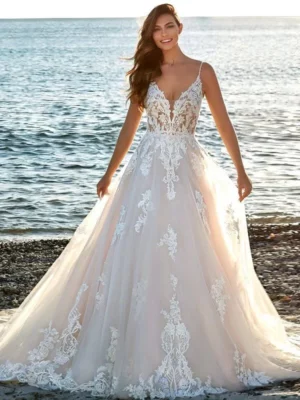 Robe de Mariée Bohème Chic à Fleurs