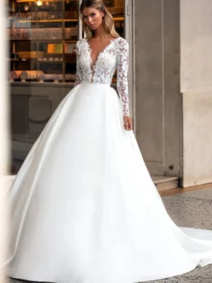 Robe de Mariée Bohème en Dentelle – Image 2