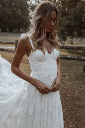 Robe Longue de Mariée Champêtre avec Bretelle