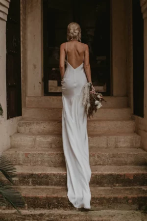 Robe de Mariée Bohème Chic Dos Nu – Image 5