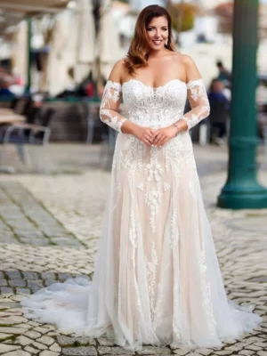 Pastrol A-Line Wedding Dresses Plus Size Sweetheart Neck Bride Gowns Appliques Back Button Sweep Train Tulle Robe De Mariee 2024