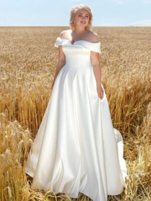 Plus Size Corset Wedding Dress Simple Off The Shoulder V Neck Draped A Line Vestido De Noiva Modern Satin Bride Bridal Gown