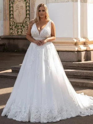 Customized Plus Size Wedding Dresses For Bride Sleeveless Tulle With Lace Applique Bride Gowns A-Line Sweep Train Robe De Mariée