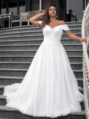 Jiayigong Plus Size Wedding Dress Modest Off The Shoulder V Neck Appliques Zip Up Sexy A Line Long Bridal Dresses Bride Gown