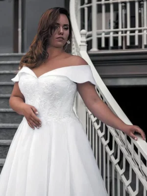 Jiayigong Plus Size Wedding Dress Modest Off The Shoulder V Neck Appliques Zip Up Sexy A Line Long Bridal Dresses Bride Gown – Image 3