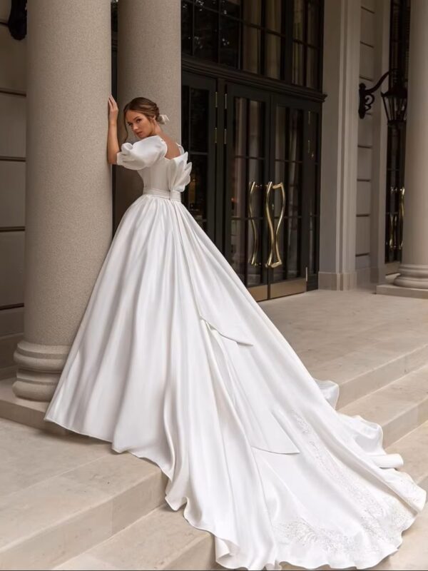 SoDigne 2023 Modern Boho Wedding Dresses Satin Short Sleeves Bow Square Collar Appliques Bride Dress Customized Wedding Gowns – Image 2