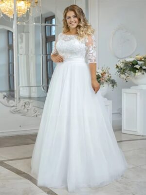 Vintage O-Neck Wedding Dresses Plus Size 3/4 Sleeves Bride Gowns Back Button Appliques A-Line Floor Length Tulle Robe De Mariée