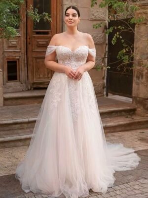Classic Off Shoulder A-Line Wedding Dresses Plus Size Sweetheart Neck Bride Gowns Appliques Floor Length Tulle Robe De Mariee
