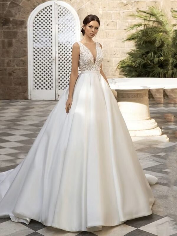 SoDigne Country Wedding Dresses A-line Wedding Gown V-Neck Bride Dress Appliques Satin Bridal Gown Vestido De Novia Customized