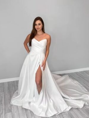 SoDigne A-line Simple Satin Wedding Dresses V-neck Sleeveless Bride Gown Women Split Bridal Dress vestidos de novia Customized