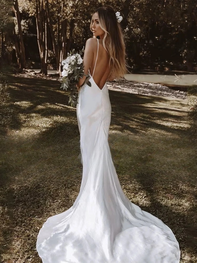 Modern V-Neck Wedding Dress 2025 Mermaid Spaghetti Straps Open Back Simple Sleeveless Bridal Gown Vestido De Noiva Customized 2 Modern V-Neck Wedding Dress 2025 Mermaid Spaghetti Straps Open Back Simple Sleeveless Bridal Gown Vestido De Noiva Customized – Image 2