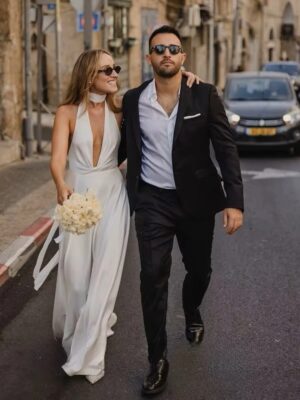 SoDigne Mermaid Simple Wedding Dresses ﻿Halter Sleeveless Bridal Dress Beach Long Wedding Gown Robe De Mairee ﻿Customized