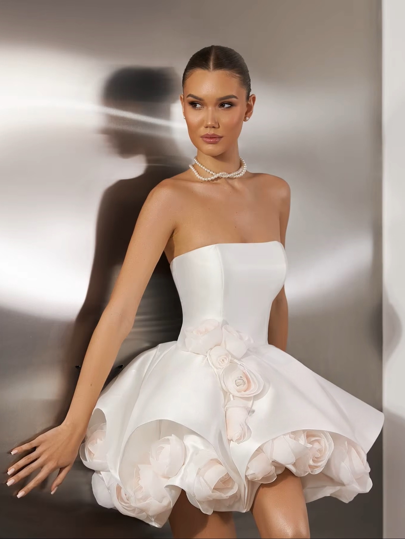 SoDigne A-line Satin Short Wedding Dresses Strapless Sleeveless 3D Flowers Bridal Dress Wedding Gown Robe De Mairee Customized 3 SoDigne A-line Satin Short Wedding Dresses Strapless Sleeveless 3D Flowers Bridal Dress Wedding Gown Robe De Mairee Customized – Image 3