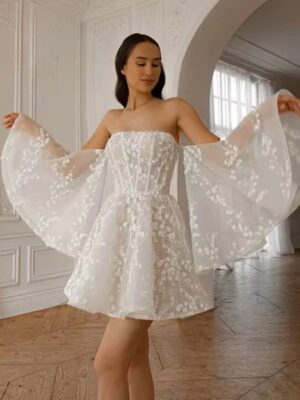 Vintage A-Line Short Wedding Dress Simple Strapless Off Shoulder Pleated Appliques Sexy Backless Lace Up Bridal Gowns Customized 6 Sb920f2638d9d458ea8ed16e917de363eV Cropped