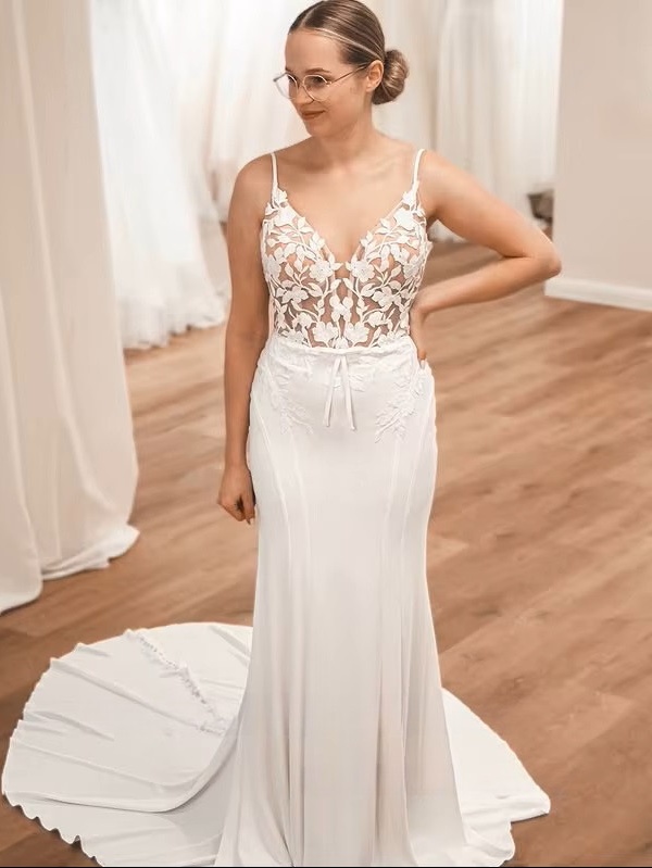 SoDigne Mermaid Satin Appliques Wedding Dresses V Neck Sleeveless Bridal Dress Long Wedding Gown Robe De Mairee Customized  1 SoDigne Mermaid Satin Appliques Wedding Dresses V Neck Sleeveless Bridal Dress Long Wedding Gown Robe De Mairee Customized 