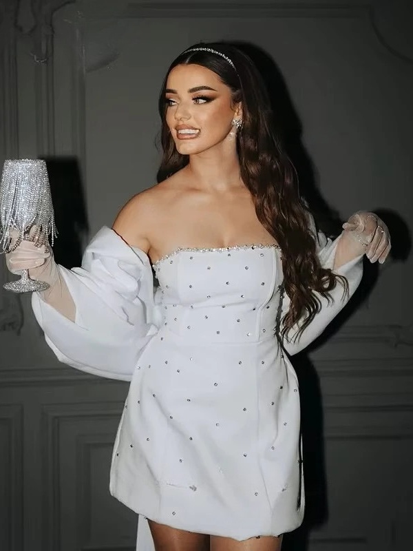 Vintage Sheath Short Wedding Dress Simple Strapless Pleat Crystal Off Shoulder Short Bridal Dress Sexy Backless 2025 Customized 3 Vintage Sheath Short Wedding Dress Simple Strapless Pleat Crystal Off Shoulder Short Bridal Dress Sexy Backless 2025 Customized – Image 3